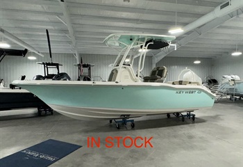 2025 Key West 219 FS Seafoam/White Boat